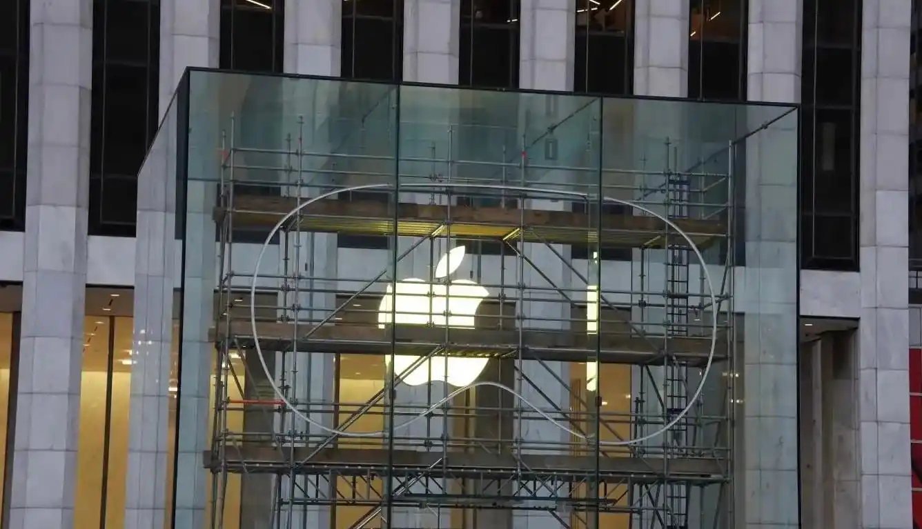 苹果Apple美国第五大道Apple Store将盛装迎接Vision Pro头显