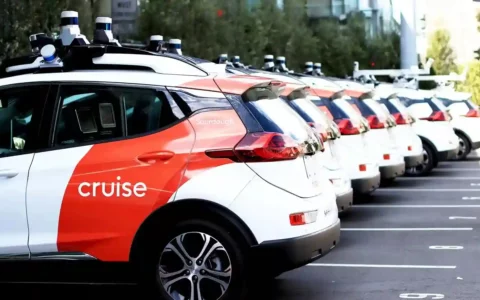 通用汽车削减自动驾驶部门Cruise投入 去年亏损近27亿美元