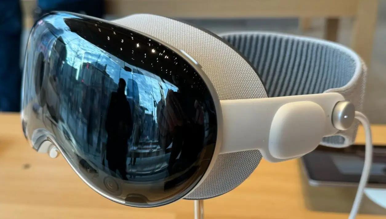 如何缓解佩戴苹果Apple Vision Pro头显眩晕情况？