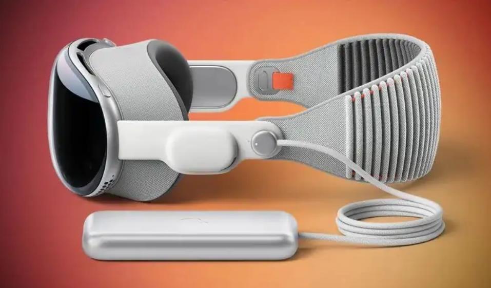 苹果库克： Vision Pro头显发布是“iPhone时刻”，将重新定义苹果