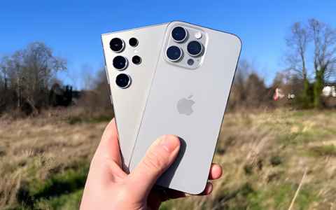 钛金属的崛起：Apple iPhone 15 Pro Max与Samsung Galaxy S24 Ultra引领新潮流