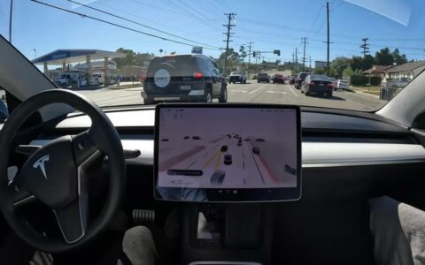 特斯拉Tesla FSD转移政策：为美加墨车主提供新购车福利