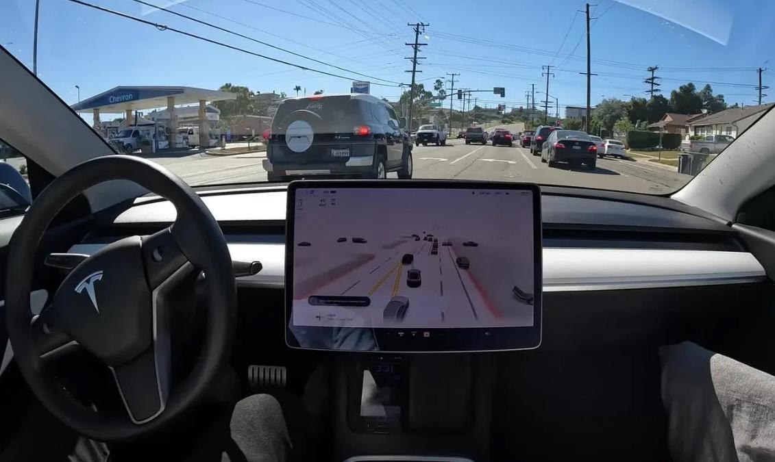 特斯拉Tesla FSD转移政策：为美加墨车主提供新购车福利