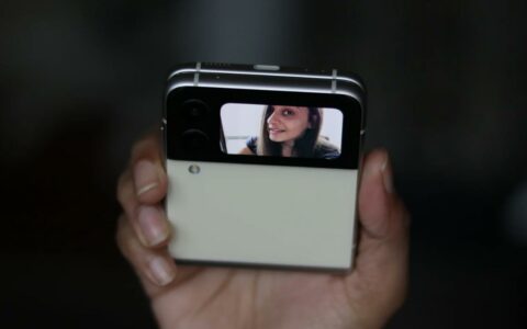 三星Samsung Galaxy Z Flip 3率先获得2024年2月安全更新