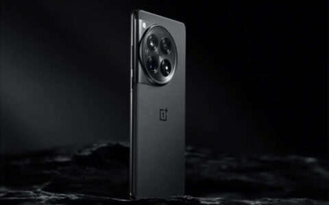 一加OnePlus 12携人工智能AI功能2月6日在美国震撼登场，打造全新智能体验