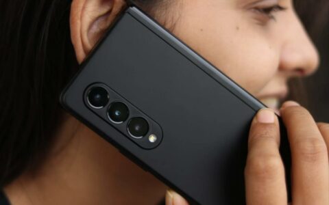 三星Samsung Galaxy Z Fold 3和Z Fold 4美国版获2024年2月安全更新