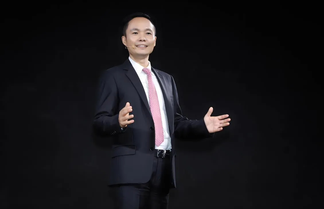 OPPO陈明永发内部信：2024年将迎来AI手机元年