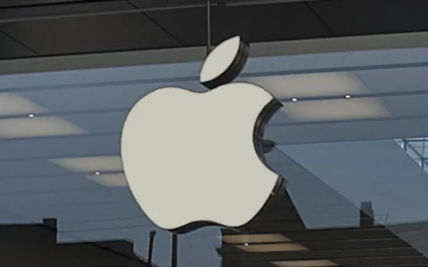 苹果Apple iPhone 16 Pro相机设计泄露：激进新设计引争议