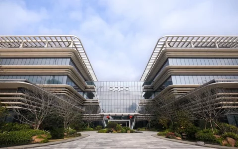 OPPO携一系列AI创新成果亮相MWC2024