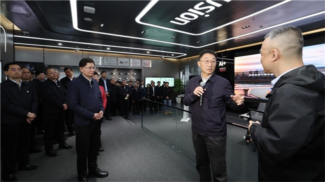 广西党政代表团莅临云天励飞调研