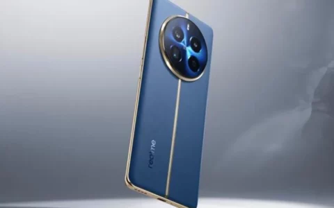 realme 真我 12 Pro系列发布：中端市场的“颠覆者”