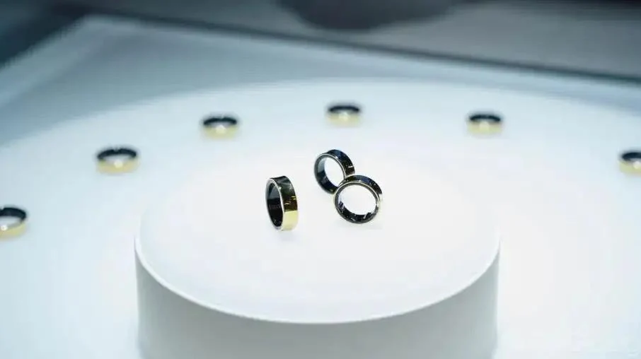 三星发布Galaxy Ring智能戒指 旨在吸引苹果用户转投Galaxy阵营