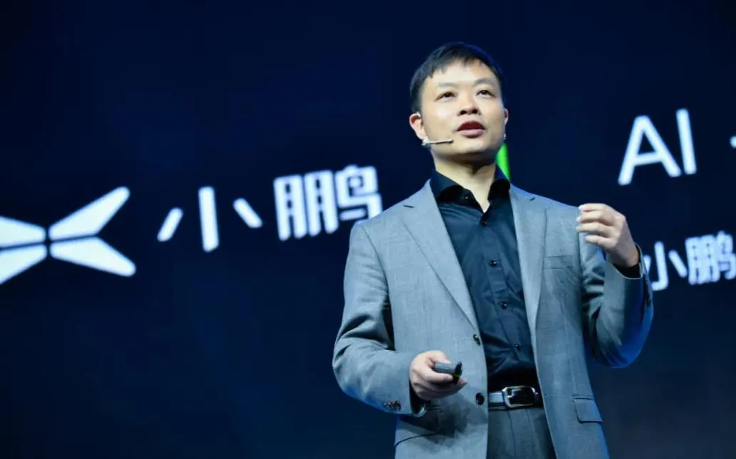 何小鹏两会献言：建议允许夜间低速无人驾驶