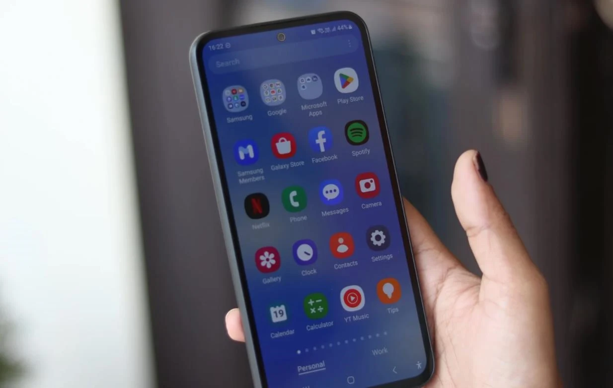 三星Galaxy A55惊艳来袭 软件体验却成遗憾？