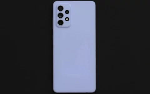 三星Galaxy A72迎Android 14更新，One UI 6.1期待中