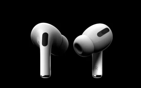 苹果Apple iOS 18传闻：将为AirPods Pro引入助听器模式