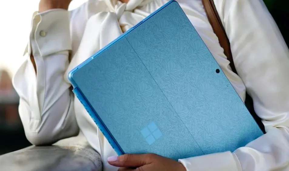 微软3月21日发布会前瞻：新一代Surface设备或搭载AI技术，引领工作新时代