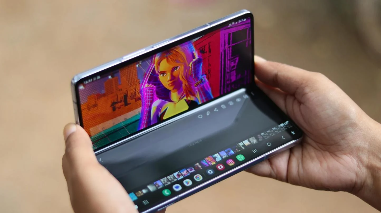 三星Galaxy Z Fold 6传闻：拥有两款机型，或包含更亲民版本