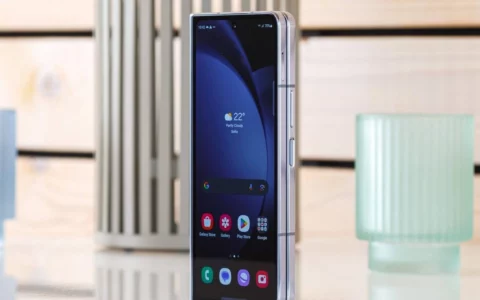 三星Galaxy Z Fold6传闻：或提前发布 预计价格更亲民
