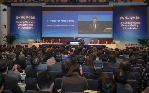 三星电子股东大会风波：股价波动引股东怒火，CEO韩钟熙承诺改善业绩与股价