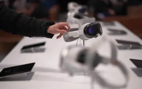 苹果中国开始招聘Vision Pro产品销售专员，有望年底进入国内