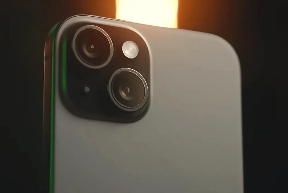 苹果官网推出“换代有来由”活动，力推iPhone 15系列升级