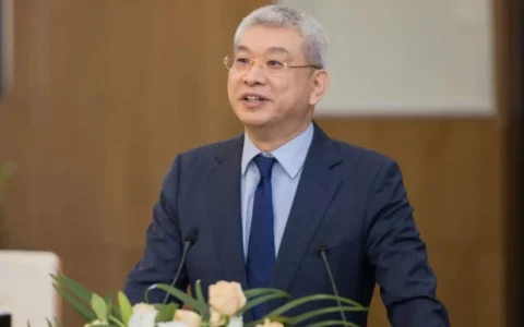华为芯片之父原海思总裁徐文伟在朋友圈宣布，正式退休！