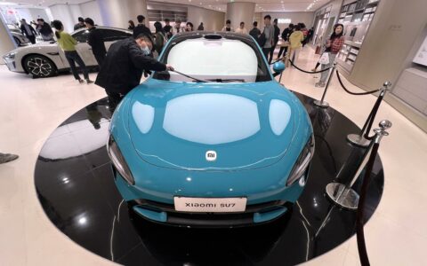 小米汽车概念股大幅高开：27分钟大定5万辆，5000辆创始版全售罄