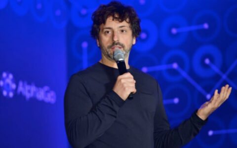 传谷歌创始人亲自打电话并承诺加薪 劝一名员工不要跳槽到OpenAI