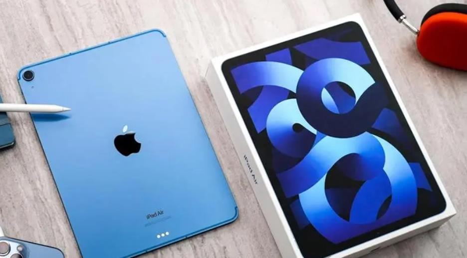 苹果iPad Air（2022）美国百思买限时优惠，最高直降150美元