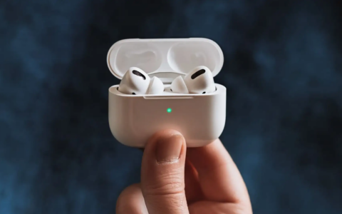 美国亚马逊精选：Apple AirPods (第二代) 仅需89美元，立享40美元折扣！