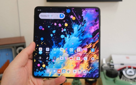 美国亚马逊优惠：OnePlus Open智能手机仅售1499美元，享受200美元限时折扣！