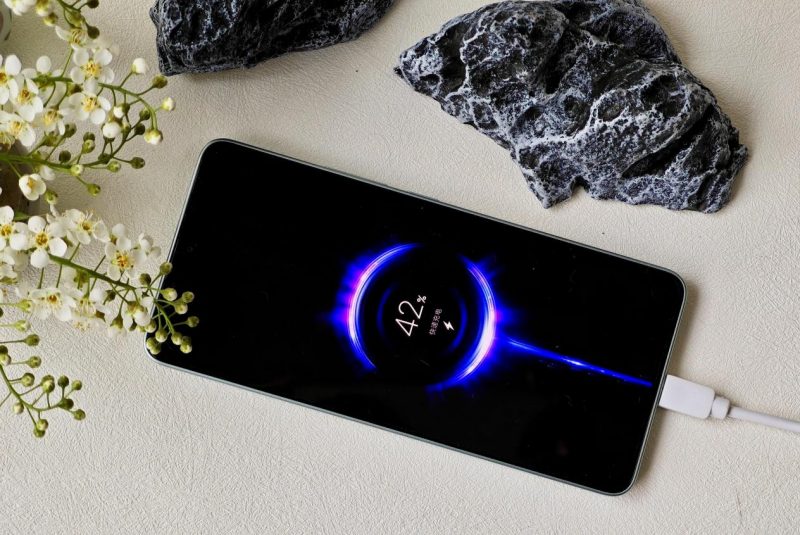 实测Redmi Turbo 3：用强悍实力刮起“性能旋风”