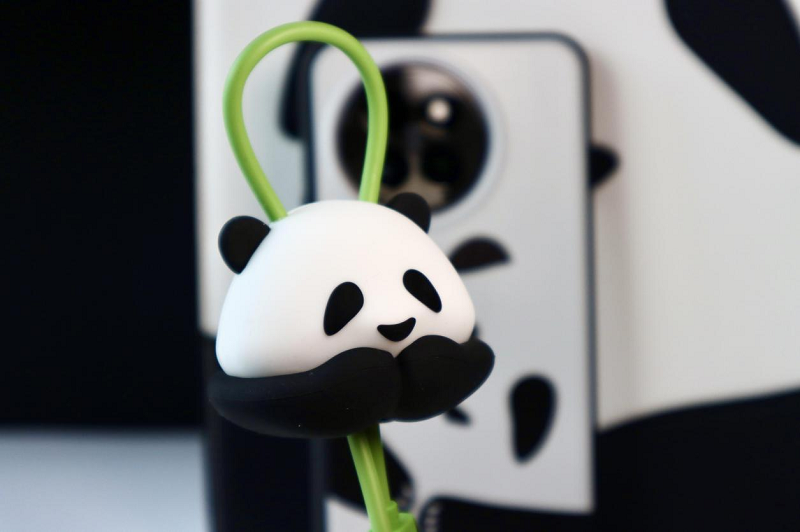 小米Civi携手熊猫工厂PANDAFACTORY联名礼盒图赏 萌趣十足超可爱