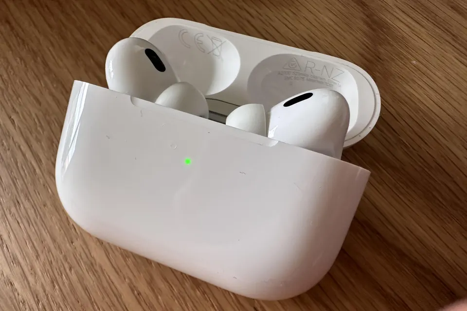美国亚马逊Apple AirPods Pro（第二代）限时折扣：高达2倍降噪效果，仅售189美元！