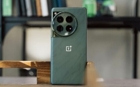 OnePlus 12旗舰机捆绑Buds Pro 2耳机，限时特惠震撼来袭