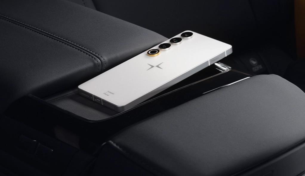 极星手机Polestar Phone发布时间确定，定位车手互联生态的AI旗舰