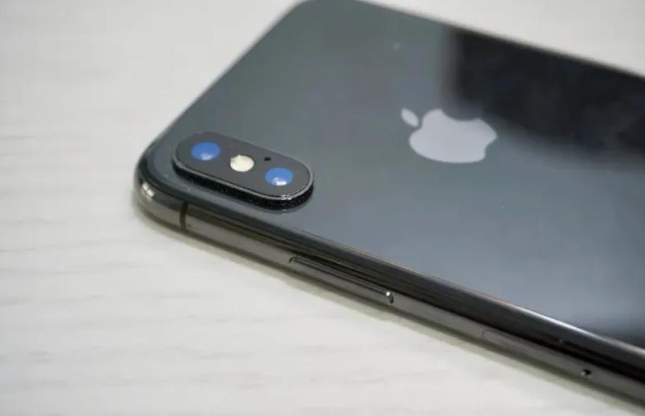 苹果关闭iOS 16.7.6降级通道，用户需等待新版本更新