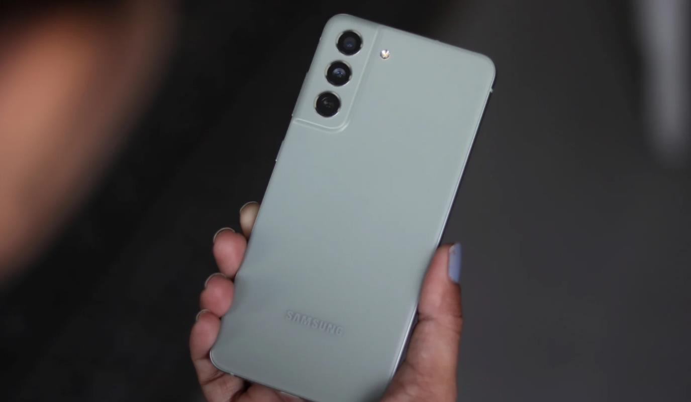 三星向美国市场推出Galaxy S21 FE的2024年4月安全更新