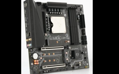 尔英推出搭载第13代英特尔酷睿HX55处理器的MoDT主板