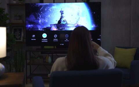 美国Best Buy热销：三星85英寸QLED 4K智能电视直降350美元，仅售1249.99美元