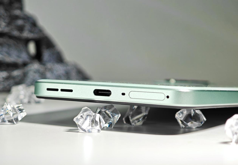 实测OPPO K12：打造“百瓦闪充”新王者