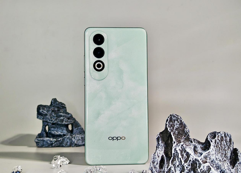 实测OPPO K12：打造“百瓦闪充”新王者