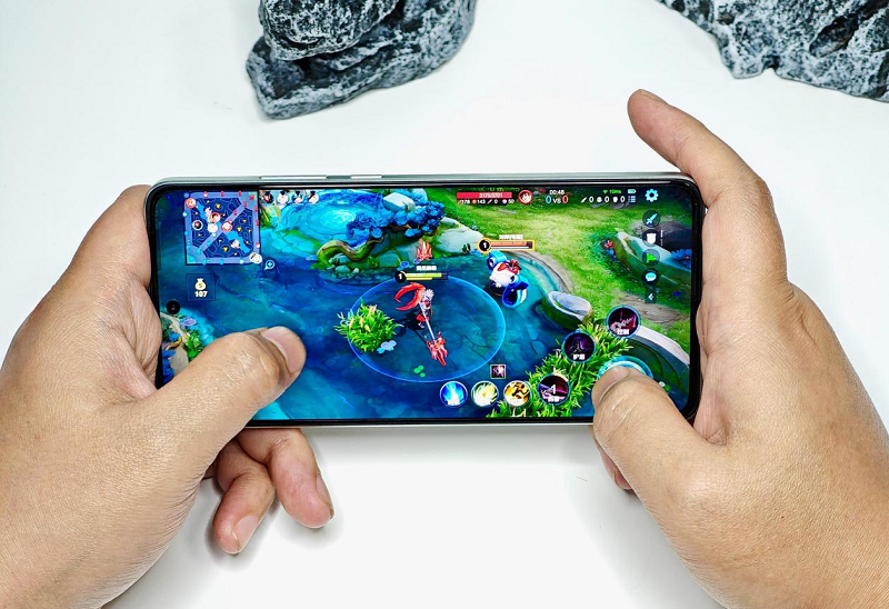 实测OPPO K12：打造“百瓦闪充”新王者