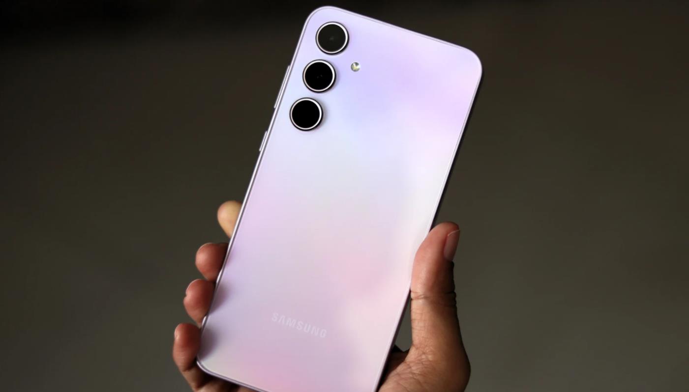 三星Galaxy A35美国Samsung Store推出以旧换新优惠，仅需249美元即可入手