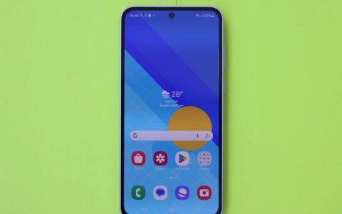 三星为Galaxy A55推出软件更新，增强欧洲市场4G TDD网络支持
