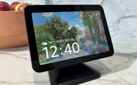 亚马逊Echo Show 8（第三代）限时特惠，享33%折扣，仅需100美元