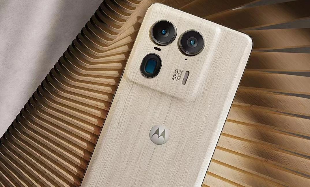 摩托罗拉moto X50 Ultra发布时间确定，揭晓未来科技新篇章