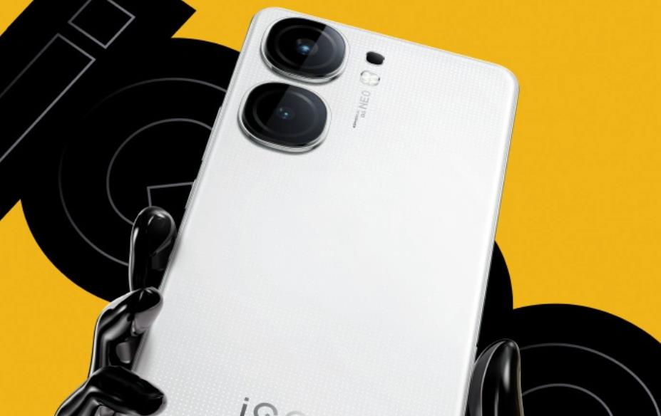 iQOO Neo9S Pro+配置曝光：1.5K+144Hz国产直屏，支持1TB存储