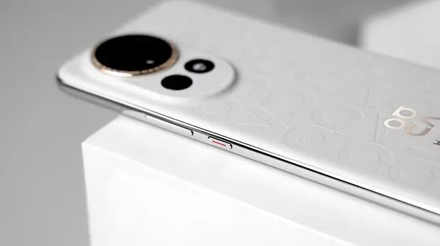 小米civi4 pro和华为nova12 ultra哪个好？哪个值得买？